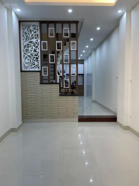 Nhà đẹp Âu Cơ, Phường Nhật Tân, Quận Tây Hồ; Nhà cách ô tô 20m; DT 50m2x5T giá 5.3 tỷ