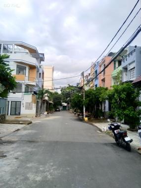 Bán biệt thự trên đường Nguyễn Thái Sơn hẻm thông, DT 7,5 x 20m, 2 lầu. Giá 18 tỷ