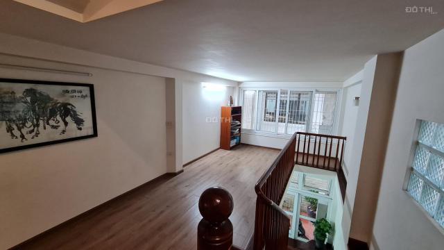 Siêu phẩm nhà đẹp mặt ngõ Võng Thị, giá 7.6 tỷ, 52m2x5T, mới đẹp ở luôn, ảnh thật