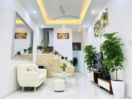 Siêu phẩm nhà đẹp ngõ 127 Lạc Long Quân, TH giá 4.75 tỷ, 46m2x4T, mới đẹp ở luôn ảnh thật