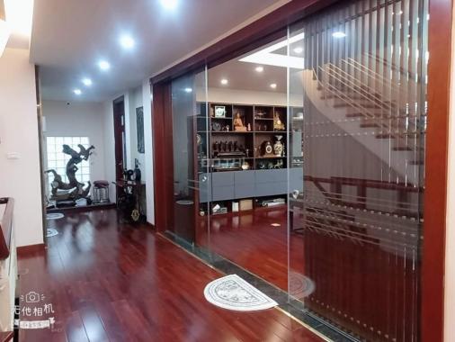 Biệt thự 500m2 phố Sài Đồng, vị trí đắc địa, nhỉnh 100tr/m2, sống đẳng cấp