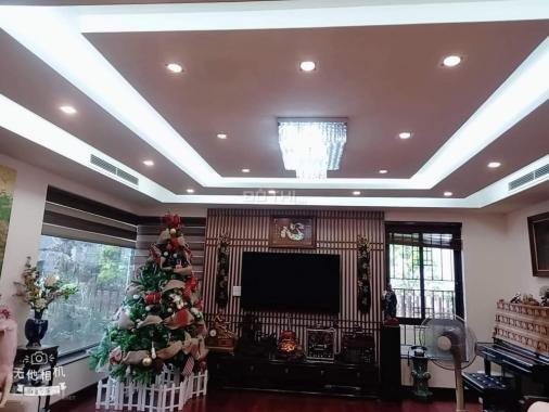Biệt thự 500m2 phố Sài Đồng, vị trí đắc địa, nhỉnh 100tr/m2, sống đẳng cấp