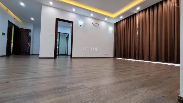 Bán gấp CH Làng Quốc Tế Thăng Long DT 110m2 tầng 15 - A3 BC ĐN full NT nhỉnh 3.3 tỷ. 0906217669