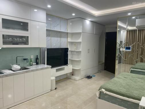 Đồ nội thất bao đẹp, bán studio 38m2 full đồ, ban công ĐN thoáng mát, ảnh thật, chung cư D'Capitale