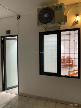 Chính chủ cho thuê căn hộ 445 (tầng 4) chung cư 675 Nguyễn Kiệm, P9, Q Phú Nhuận, 50m2