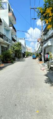 Bán nhà ngay Nguyễn Văn Luông nối dài qua Quận 6, HXH rộng 8m gần chợ, nhà mới sạch đẹp. 0942828398