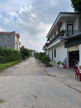 Chính chủ gửi bán 2 lô liền nhau đường 8m tại Lương Quán - Nam Sơn. LH: 0793252087