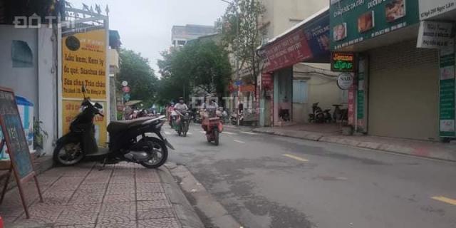 Chủ ngạt thở - bán cực gấp đất mặt phố Nguyễn Văn Hưởng - vỉa hè - KD bất chấp