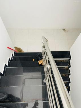 CC mini 8 tầng thang máy mới kính koong ở Thanh Lân, ô tô tải vào tận nhà, 160m2, 22 tỷ