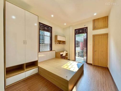 Bán nhà Hoàng Mai - Hà Nội, 40m2, 4 tầng oto kinh doanh, giá chỉ 5.29 tỷ, LH: 0989490869