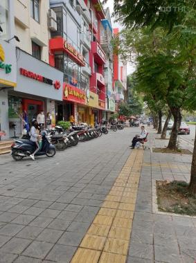 Bán nhà phố Lý Nam Đế - Hoàn Kiếm ngõ ô tô dừng đỗ cửa nhà, DT 50m2, giá 11.5 tỷ