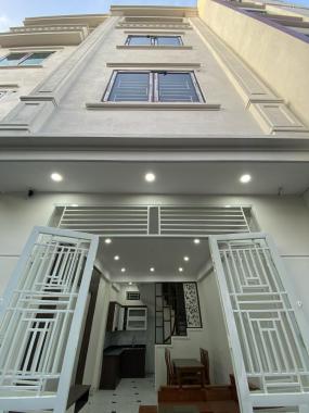 2.45 tỷ nhà 4 tầng 32m2 ngay UBND phường Phú Lương gần ngã 3 Ba La