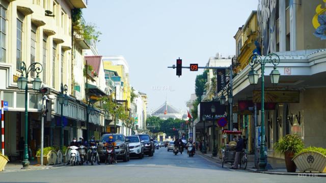 Bán nhà mặt phố tại phố Tràng Tiền, Hoàn Kiếm diện tích 268m2 giá chào bán 268 tỷ