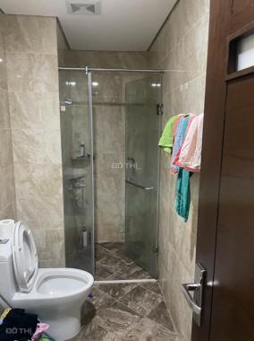 Siêu rẻ - cho thuê căn hộ Home City Trung Kính, 72m2 2PN 2WC nội thất cơ bản chỉ 12tr/th 0824825676