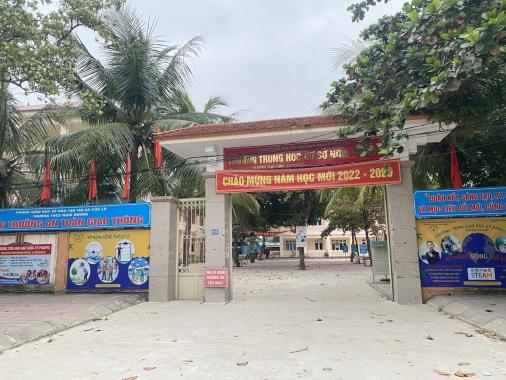 Cửa Lò mặt đường Lê Văn Miến gần ĐH Vạn Xuân