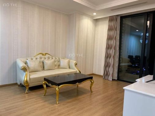 Chính chủ cho thuê căn 3PN Royal City (131 m2, full đồ đẹp, vào được ngay, 19 tr/th), 0912.396.400