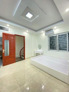 Nhà đẹp - Full nội thất ở ngõ 68 Triều Khúc, Thanh Xuân. Giá rẻ chỉ 3.6 tỷ, 35m2