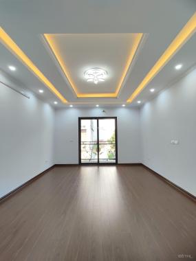 Bán nhà mới mặt ngõ Vĩnh Phúc, Ba Đình, D/T: 43m2, giá 5 tỷ 850 tr