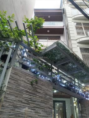 Bán nhà mới đẹp phố Bạch Đằng, 2 thoáng, gần ô tô, full nội thất, gần chợ, chào 5.4 tỷ