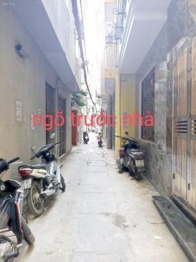 Nhà đẹp quận Cầu Giấy cho đại gia đình về đón tết - DT 52m2 - 6PN - Gần ô tô LH 0386380199