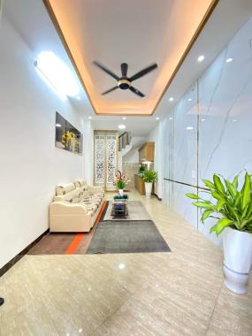 Bán nhà mới đẹp full nội thất, gần ô tô tránh, phố Ngũ Nhạc, quận Hoàng Mai, chào 3.05 tỷ