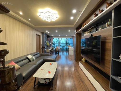 Bán gấp 1 trong 2 căn hộ tại dự án Imperia Garden - 203 Nguyễn Huy Tưởng - 5,7 tỷ - Full đồ