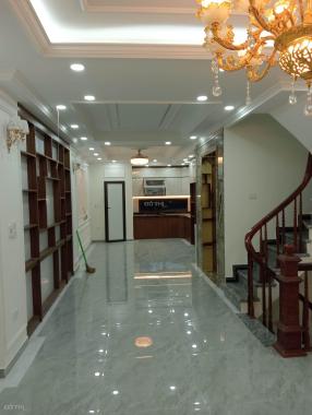 Bán gấp nhà 196 Cầu Giấy Nguyễn Văn Huyên Nguyễn Khánh Toàn Quan Hoa Cầu Giấy dt 58 m2 giá 15 tỷ