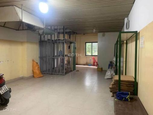 Bán nhà 3T 130m2, hẻm to như mặt tiền Phường Hiệp Thành Quận 12. Ở, làm VP cty, kho. Lh: 0968211568