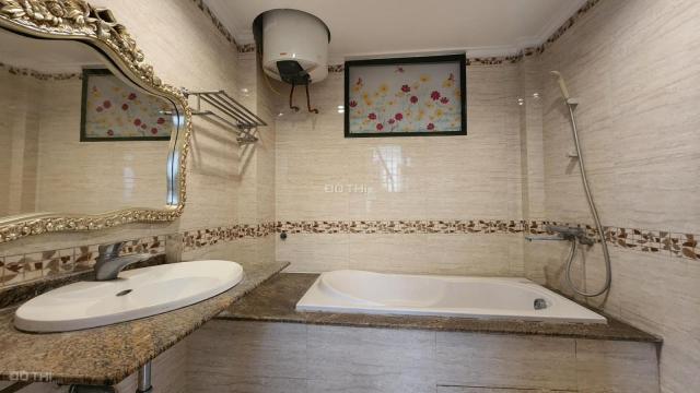 Bán căn nhà ngõ 9 Đặng Thái Mai - Quận Tây Hồ - diện tích 70m2