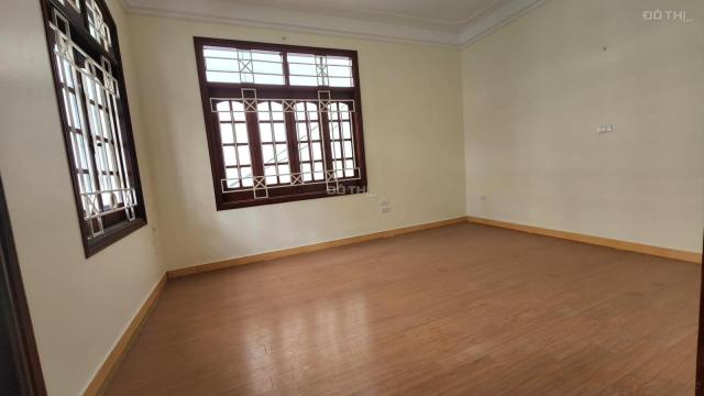 Bán căn nhà ngõ 9 Đặng Thái Mai - Quận Tây Hồ - diện tích 70m2