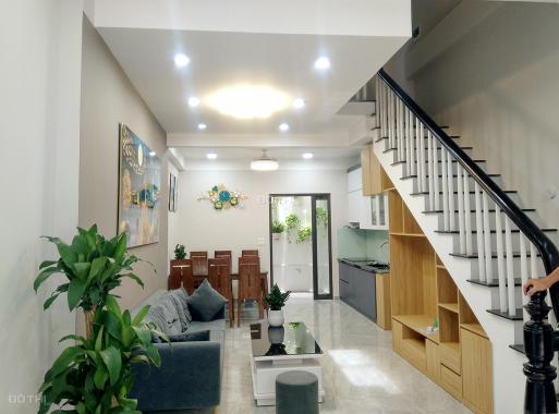 Chuyển công tác, bán nhà Đức Giang, thoáng trước sau, tặng full nội thất, DT 45m2, chỉ nhỉnh 3 tỷ