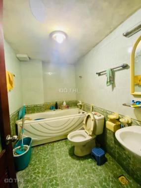 Hot! Tầm tiền chung cư nhưng lại mua được nhà riêng 5 tầng, 40m2, đầy đủ nội thất, giá nhỉnh 4 tỷ