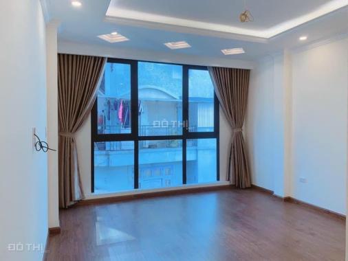 Bán nhà riêng 60m2 x 6T thang máy, ô tô vào nhà, gần đường Trần Cung, Nghĩa Tân. 14,5 tỷ VNĐ