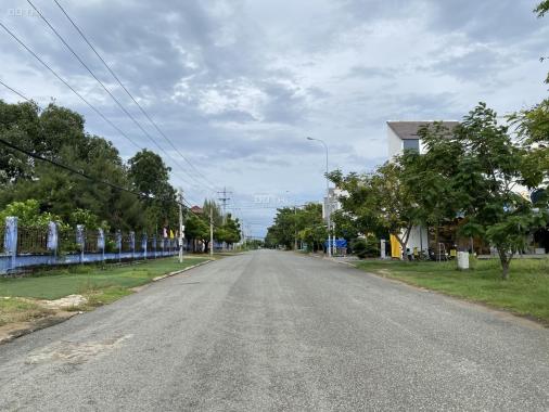 Đất nền diện tích 83,3m2 đường Nguyễn Công Trứ, pháp lý sổ hồng