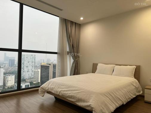 Cho thuê căn hộ Vinhomes Skylake, căn góc view hồ, sẵn slot ô tô