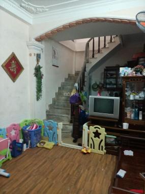 Bán nhà 17 ngõ 22 phố Trung Phụng Lệnh Cư, ngõ thông xe ba gác DT: 24m2/4 tầng/2,25 tỷ
