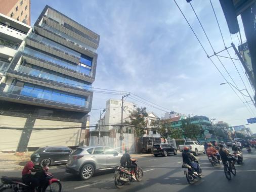 Cho thuê tòa nhà 24 Đinh Bộ Lĩnh, Quận Bình Thạnh - 7 tầng TM ~ 1300m2