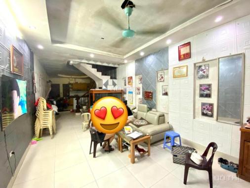 Khu phân lô vip Tân Mai bán nhà 4 tầng mặt tiền rộng kinh doanh, ô tô vào nhà tránh đỗ ngày đêm