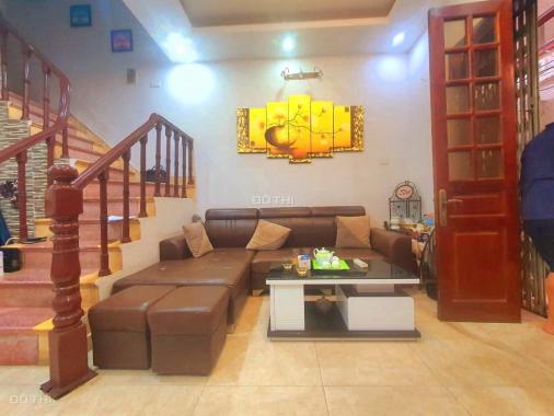 Bán nhà Âu Cơ lô góc ngõ thông 20m ra phố - 97m2, 8.6 tỷ