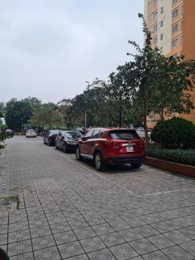 Bán căn hộ CC 105m2, 3PN, 2WC - KĐT Resco Phạm Văn Đồng - Chỉ nhỉnh 2 tỷ