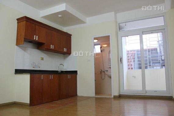 Bán chính chủ, căn hộ 1 phòng ngủ 32m2 Xuân La, Tây Hồ 790tr ở luôn