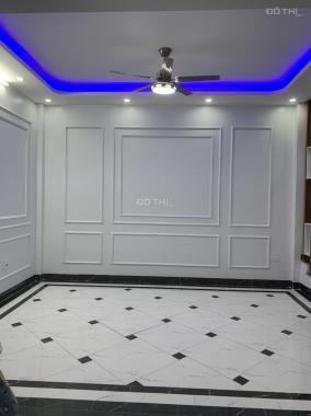 Nhà xây mới vị trí đẹp duy nhất tại Yên Phúc, Hà Đông. 37m2/40m2 4 tầng, ô tô đỗ cửa, giá 4,3 tỷ