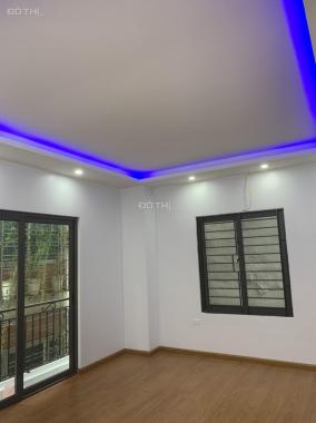 Nhà xây mới vị trí đẹp duy nhất tại Yên Phúc, Hà Đông. 37m2/40m2 4 tầng, ô tô đỗ cửa, giá 4,3 tỷ