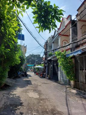 Nhà bán đường Nguyễn Duy Cung p12 Gò Vấp, 40m2, 2 lầu 3PN, giá 4.39 tỷ. Lh: 0933067109
