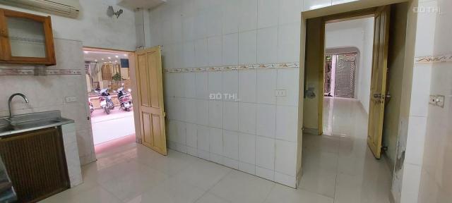 Bán nhà 60m2 5T Quận Ba Đình phân lô ô tô KD MT 5m lô góc 19,9 tỷ Giang Văn Minh