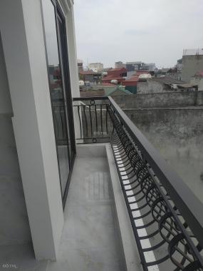 Cần bán gấp nhà phố Văn Hội đẹp lung linh, ở ngay đón tết, 40m2, 5T, mt rộng, tặng nội thất, 3.95tỷ