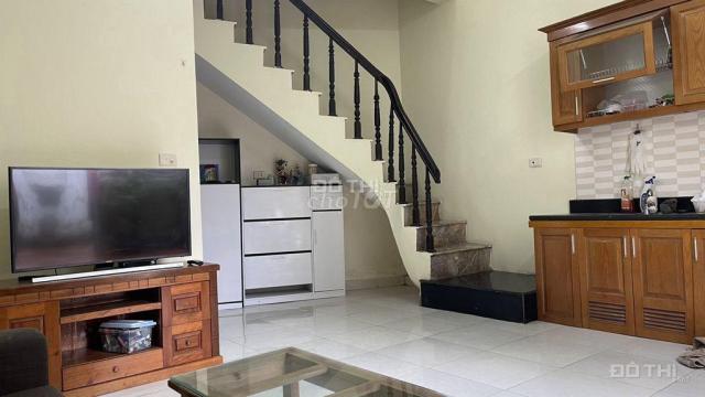 Cho thuê nhà 230 Võ Chí Công, Tây Hồ