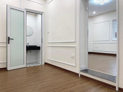 Bán nhà Bạch Đằng - Hai Bà Trưng 39m2 * 5 tầng giá 3.95 tỷ