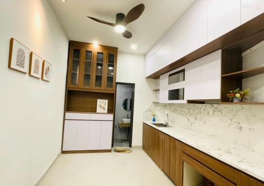 GẤP bán nhà ngõ 444 Thuỵ Khuê, giá 13.9 tỷ, 90m2x8T, thang máy, kd dòng tiền