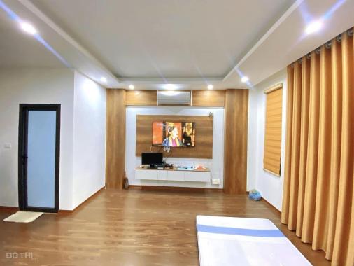 Bán nhà Cầu Giấy ngõ 152 Nguyễn Đình Hoàn, ở luôn, 32m2, 4.6 tỷ